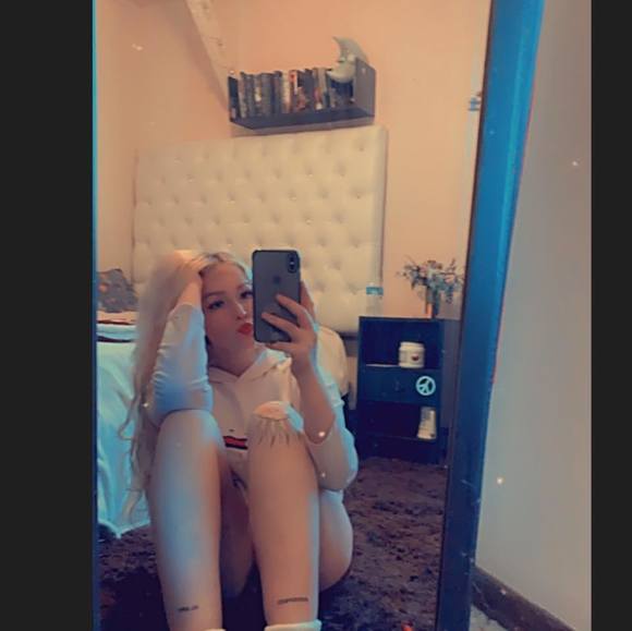 kelsielamport1